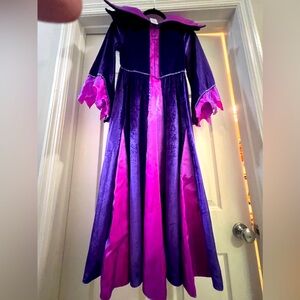 MALEFICENT Dress and Headpiece - Costume Disney Parks Premium Castle Collection